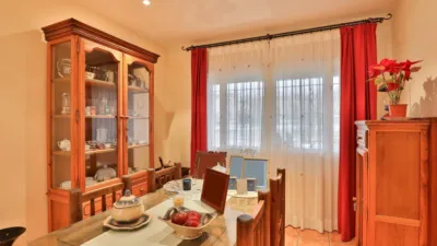 Semi-detached house on Calle Málaga photo 10