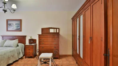 Semi-detached house on Calle Málaga photo 29
