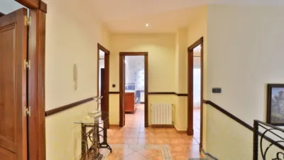 Semi-detached house on Calle Málaga photo 41