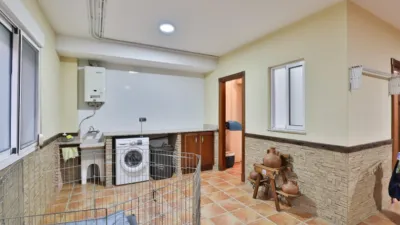 Semi-detached house on Calle Málaga photo 63