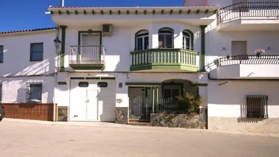 Casa adosada en calle Camino Real photo 2