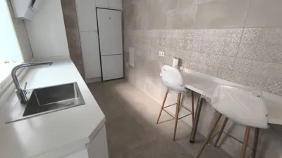 Casa en venta en Andalucia, Fuentes de Andalucía de 109.900 €