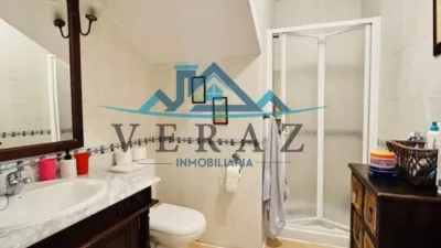 Casa pareada en venta en Calle de la Mina, Calera y Chozas de 109.900 €
