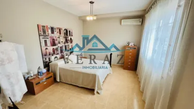 Casa pareada en venta en Calle de la Mina, Calera y Chozas de 109.900 €