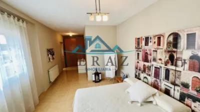 Casa pareada en venta en Calle de la Mina, Calera y Chozas de 109.900 €