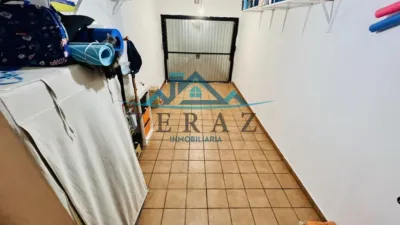 Casa pareada en venta en Calle de la Mina, Calera y Chozas de 109.900 €