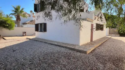 Chalet en venta en Calle Estribor, 2, Cabo Roig-La Zenia-La Regia (Distrito Orihuela Costa. Orihuela) de 775.000 €