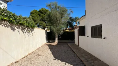 Chalet en venta en Calle Estribor, 2, Cabo Roig-La Zenia-La Regia (Distrito Orihuela Costa. Orihuela) de 775.000 €