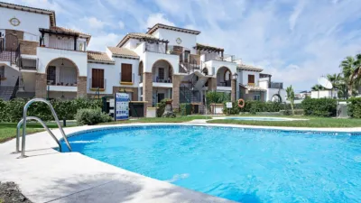 Piso en venta en Avenida Cañada Julián, Número 8, Puerto Vera-Las Salinas (Vera) de 173.000 €