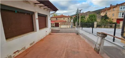 Rustic farm on Calle Cigüenza, No. 1 photo 11
