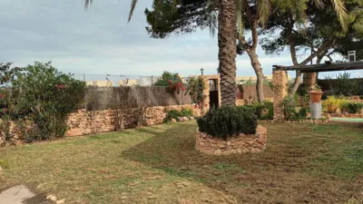 Chalet on Calle Pd Altet, No. 2109 photo 14