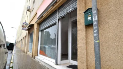 Commercial premises for sale in Calle del Ferrocarril, 2, Camas of 73.500 €