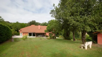 Chalet on Urbide Street photo 7