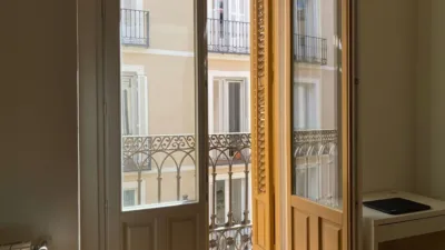 Apartment in Plaza de Isabel II photo 13