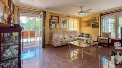 Chalet on Calle Alzabares Bajo photo 7