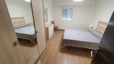 Piso en alquiler en Carrer de Rubén Vela, En Corts (Distrito Quatre Carreres. València Capital) de 1.500 €<span>/mes</span>