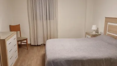 Piso en alquiler en Carrer de Rubén Vela, En Corts (Distrito Quatre Carreres. València Capital) de 1.500 €<span>/mes</span>