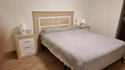 Piso en alquiler en Carrer de Rubén Vela, En Corts (Distrito Quatre Carreres. València Capital) de 1.500 €<span>/mes</span>