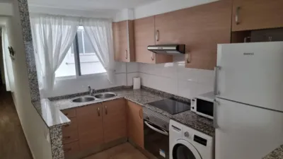 Piso en alquiler en Carrer de Rubén Vela, En Corts (Distrito Quatre Carreres. València Capital) de 1.500 €<span>/mes</span>
