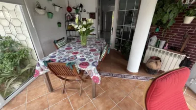 Semi-detached house in Barrio del Faro photo 8