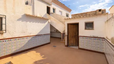 Semi-detached house on Cervantes Street photo 32