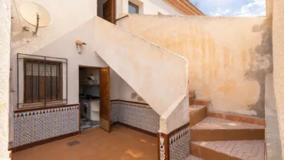 Semi-detached house on Cervantes Street photo 37