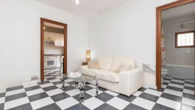 Semi-detached house on Cervantes Street photo 5