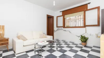 Semi-detached house on Cervantes Street photo 6