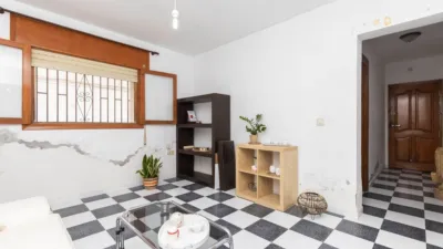 Semi-detached house on Cervantes Street photo 8