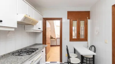 Semi-detached house on Cervantes Street photo 11