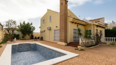 Chalet in Playa Flamenca photo 4