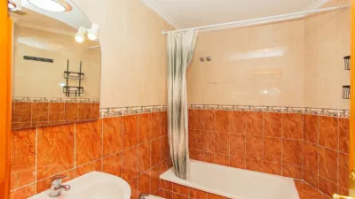 Apartment on Calle San Pascual photo 36