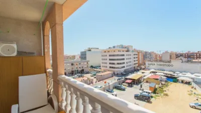 Apartment on Calle San Pascual photo 9