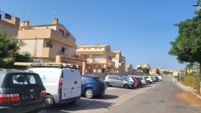 Terraced house on Calle de Nicolás Bussi photo 51