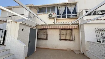 Apartment on Avenida de Desiderio Rodríguez photo 18