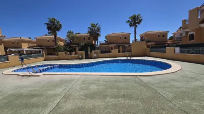 Terraced house on Calle Gotzone Mora photo 41