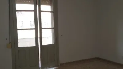 Piso en venta en Gutiérrez Tapia, Tarazona de 185.400 €