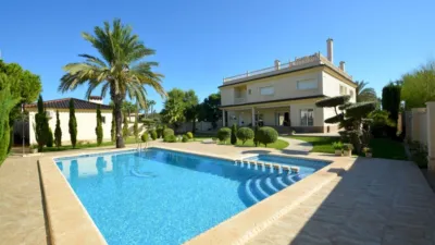 Chalet in Cabo Roig photo 17