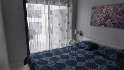Apartment on Calle Dardanelos-Pau 1 photo 8