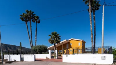 Chalet en venta en Calle Correntias Altas, Núcleo Urbano (Orihuela) de 675.000 €