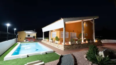 Chalet en venta en Calle Correntias Altas, Núcleo Urbano (Orihuela) de 675.000 €