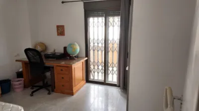 Chalet en venta en Calle de los Pirineos, Las Filipinas-Villamartín-Canal Norte (Distrito Orihuela Costa. Orihuela) de 450.000 €