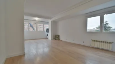 Piso en alquiler en Avenida del Mediterráneo, cerca de Calle de Federico Moreno Torroba - Imagen 3