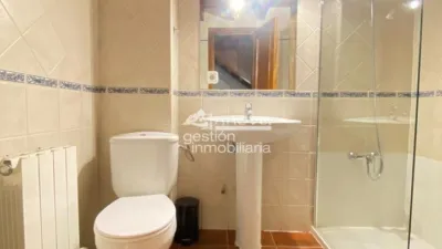 Casa adosada en alquiler en Calle Yza Gidelli, Plaza Mayor-San Agustín (Segovia Capital) de 2.300 €<span>/mes</span>