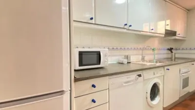 Casa adosada en alquiler en Calle Yza Gidelli, Plaza Mayor-San Agustín (Segovia Capital) de 2.300 €<span>/mes</span>