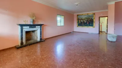 Chalet en venta en Calle Seguirilla, Sanlúcar la Mayor de 350.000 €