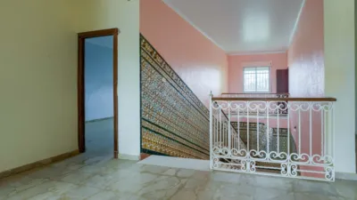 Chalet en venta en Calle Seguirilla, Sanlúcar la Mayor de 350.000 €