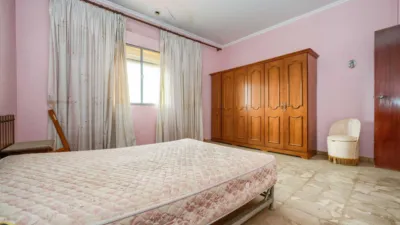 Chalet en venta en Calle Seguirilla, Sanlúcar la Mayor de 350.000 €