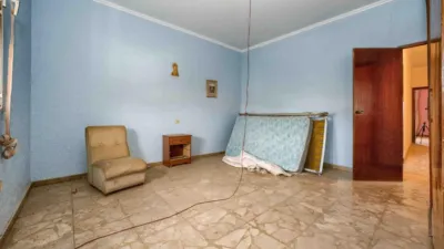 Chalet en venta en Calle Seguirilla, Sanlúcar la Mayor de 350.000 €