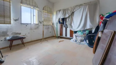 Chalet en venta en Calle Seguirilla, Sanlúcar la Mayor de 350.000 €